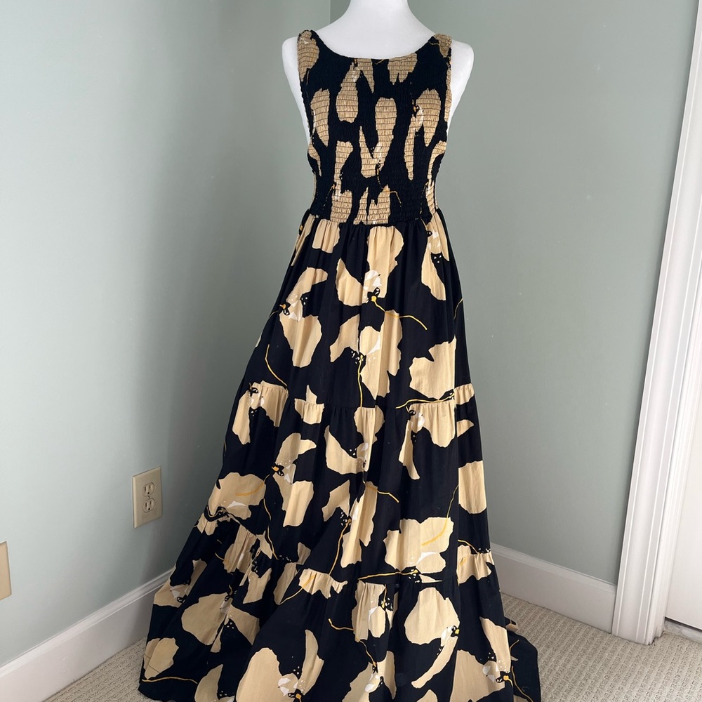S/W/F Black and Tan Sleeveless Poplin Low Back Shirred Maxi Dress